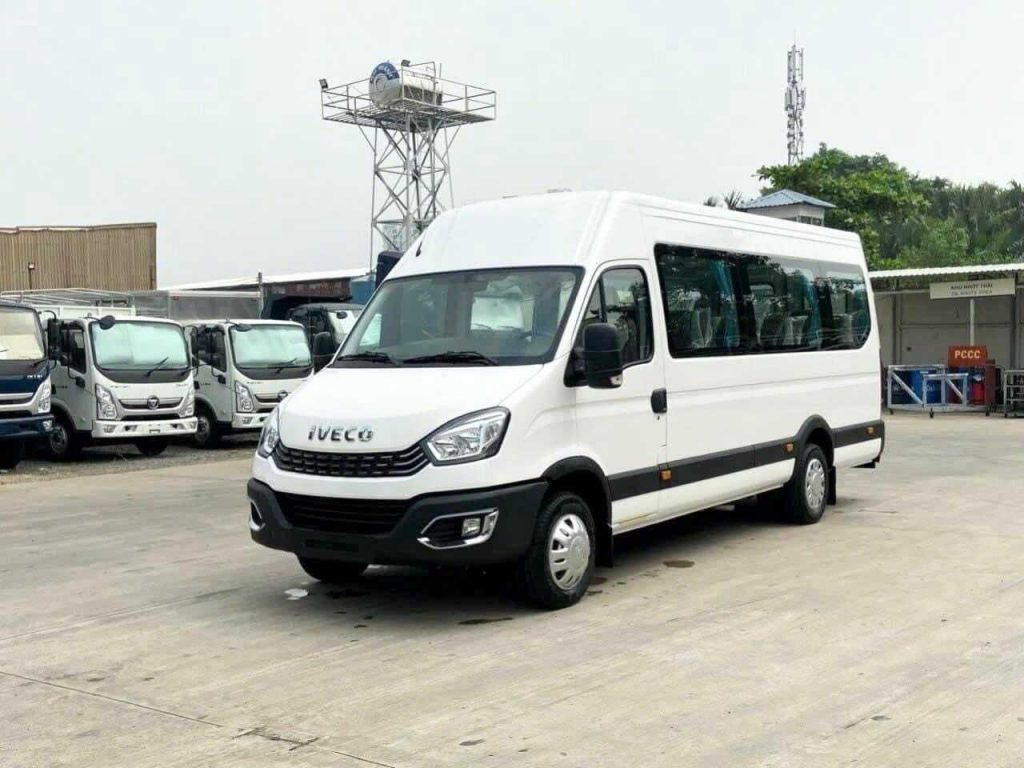 Thuê Xe 19 Chỗ Đi Đà Lạt – Dịch Vụ Du Lịch Chuyên Nghiệp, Giá Tốt Tại Huy Đạt